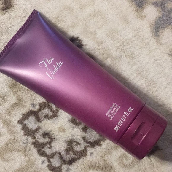 Flor Violeta Shower Gel - Picture 2 of 6
